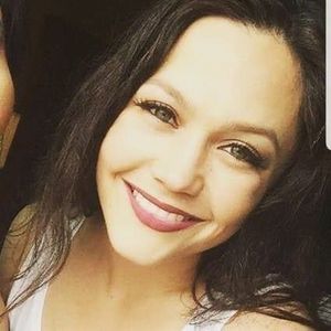 Meet your Posher, Raynna